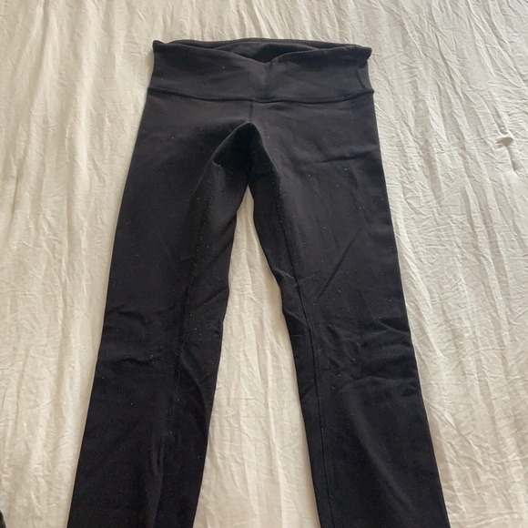 Lululemon Wunder Under Black Leggings - Picture 1 of 4